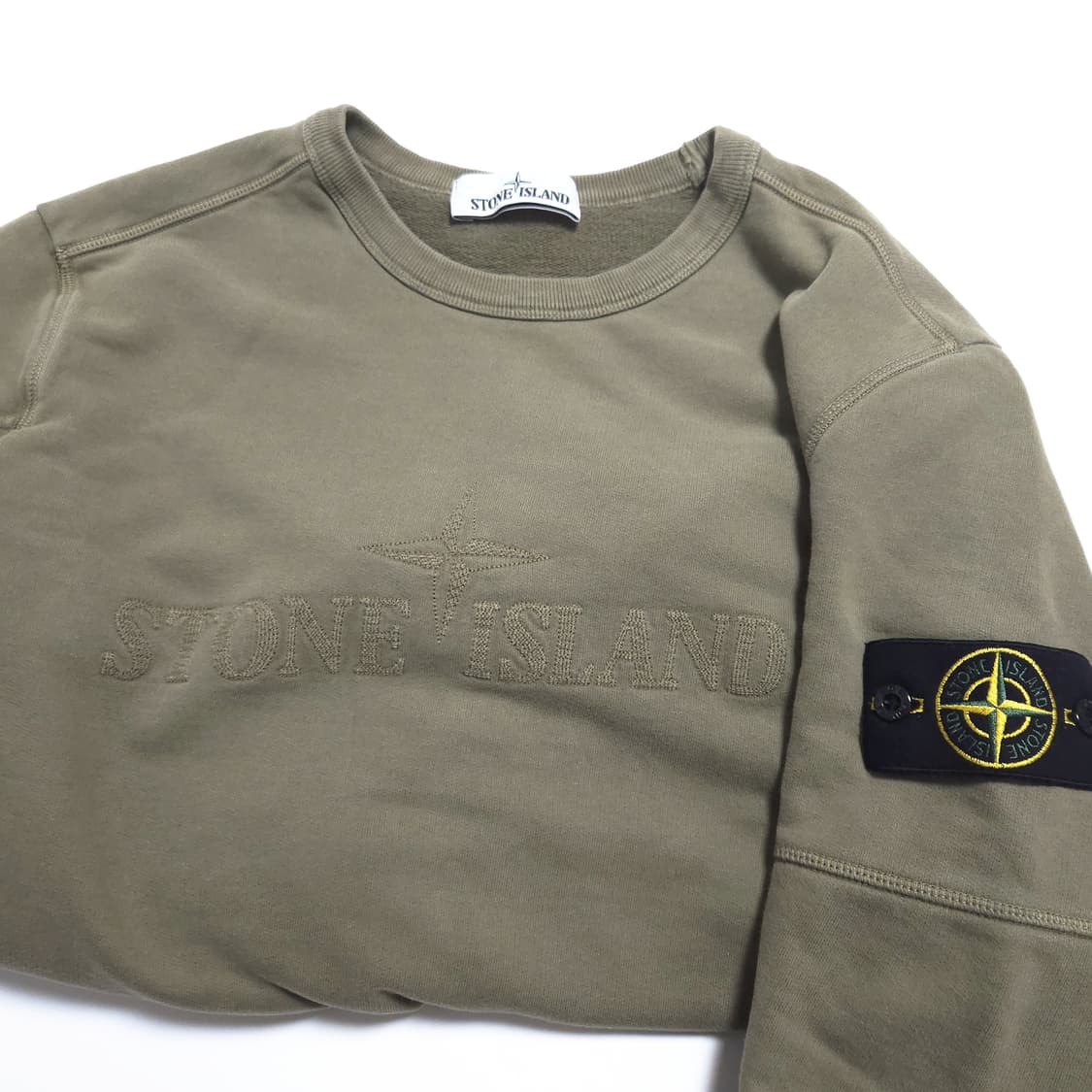 스톤아일랜드 와펜 가먼트다이 스웻셔츠 맨투맨 상품이미지3