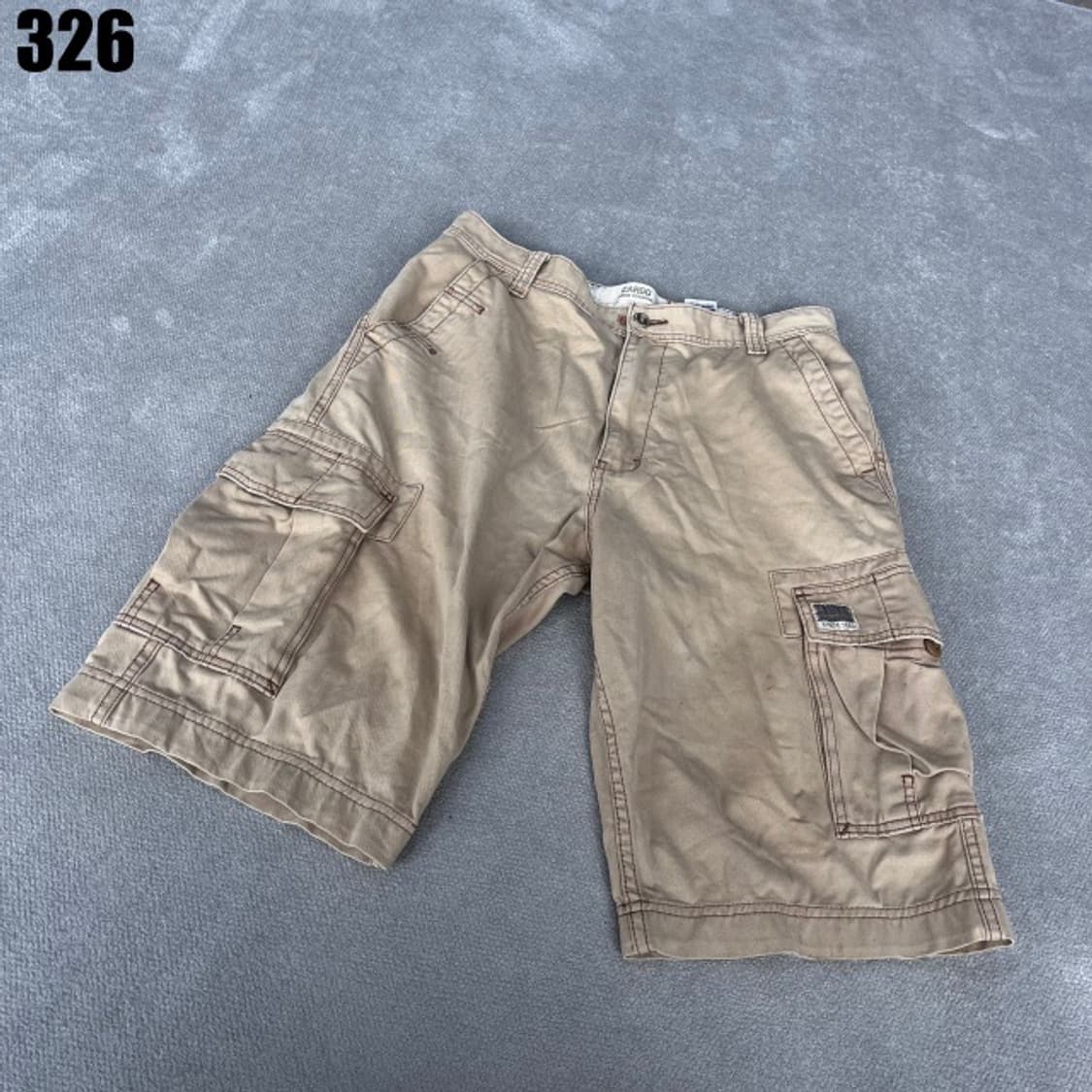 리바이스 카고 베이지 반바지  상품이미지1