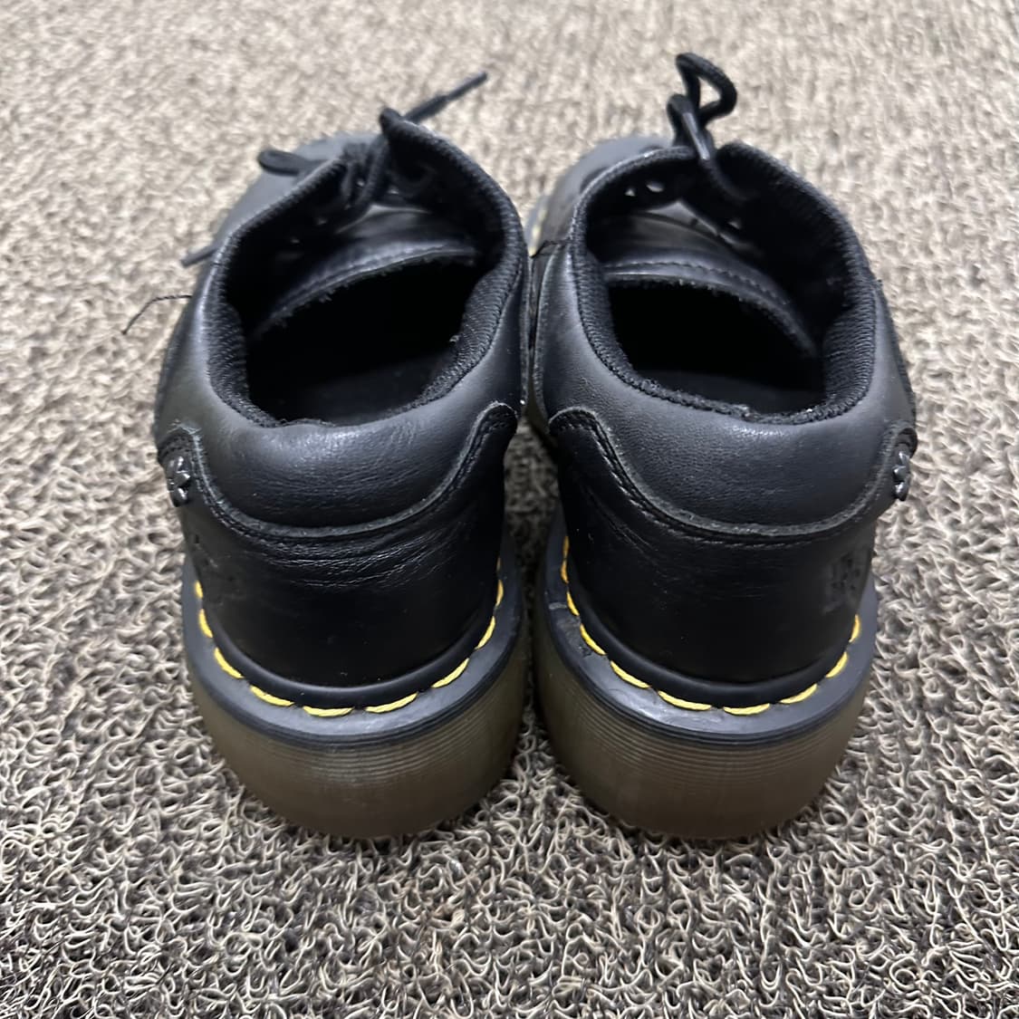 닥터마틴 찬다 3홀 여성 로퍼 블랙 240 상품이미지5