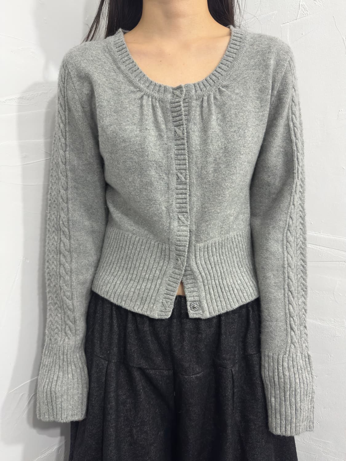 soft gray wool cardigan 상품이미지1