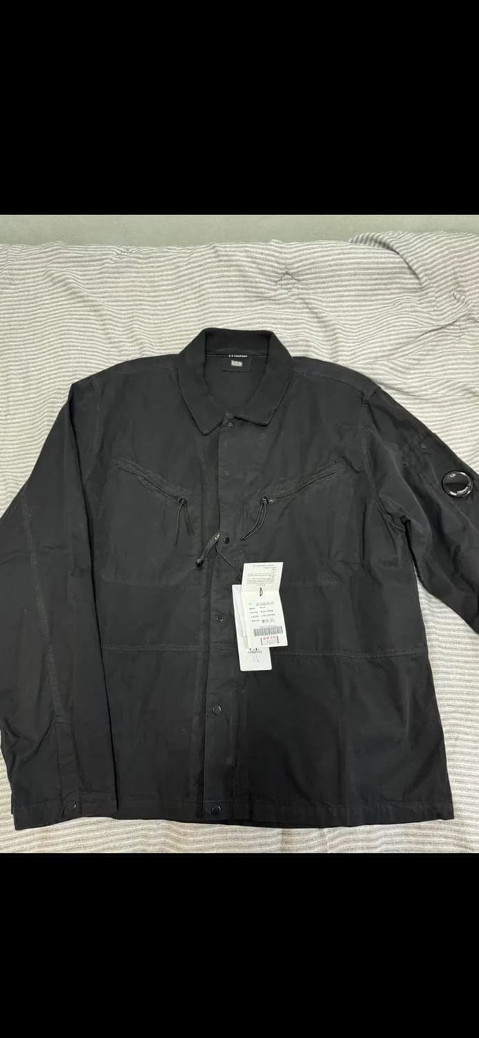 CP컴퍼니 블랙 오버셔츠(XL) 상품이미지3