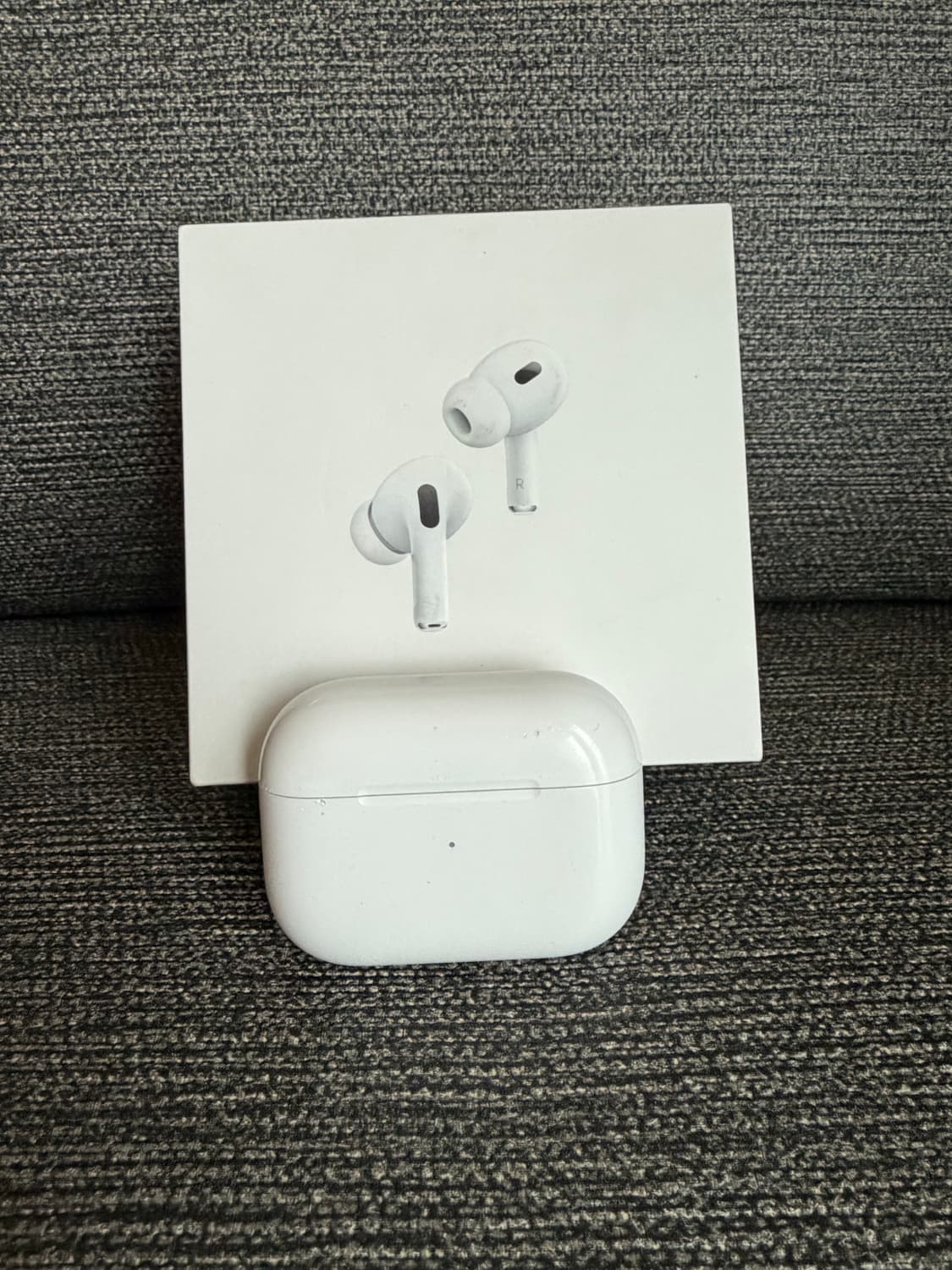 에어팟 프로 2세대 8핀 상품이미지1