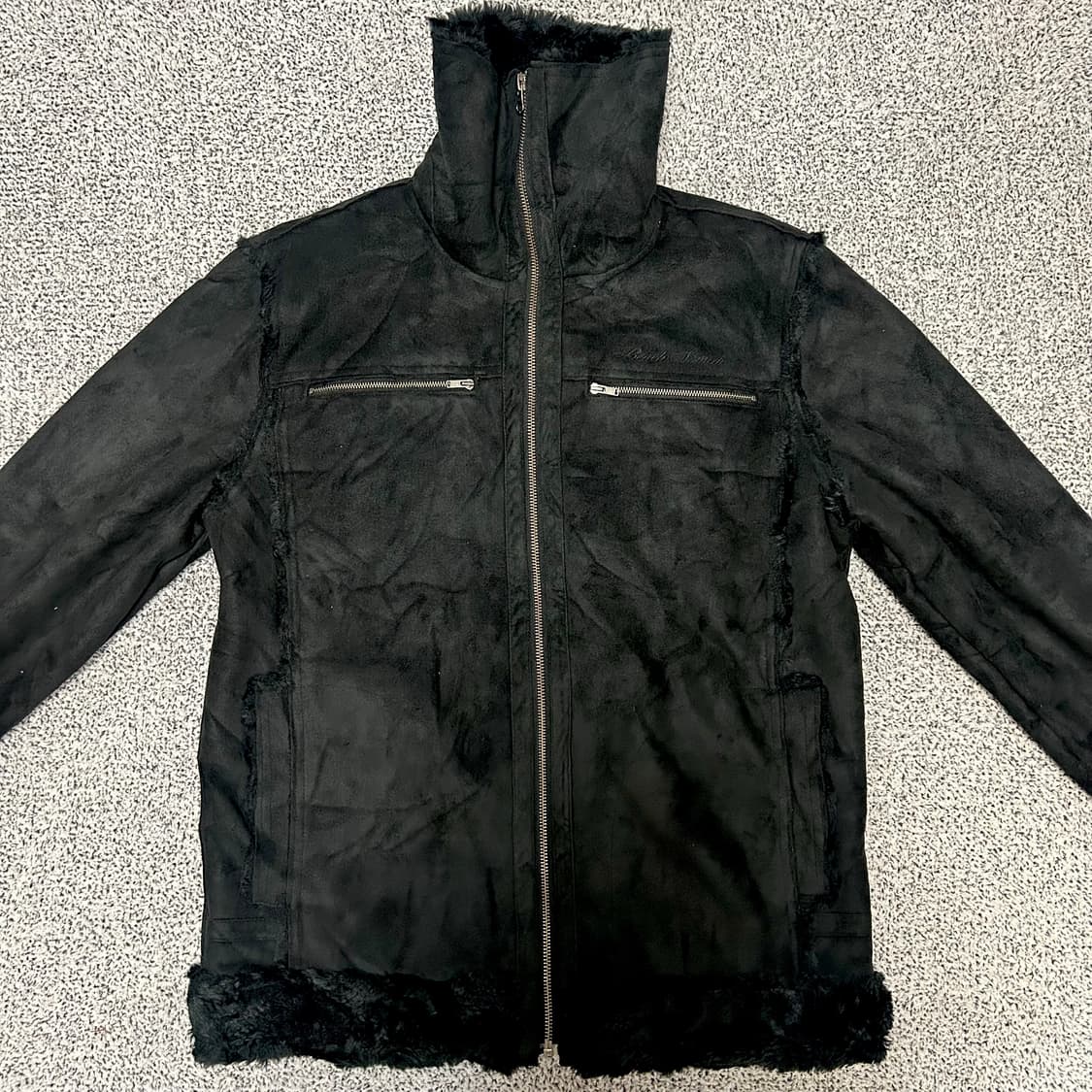 Bleach Sound Black Shearling Mustang 상품이미지1