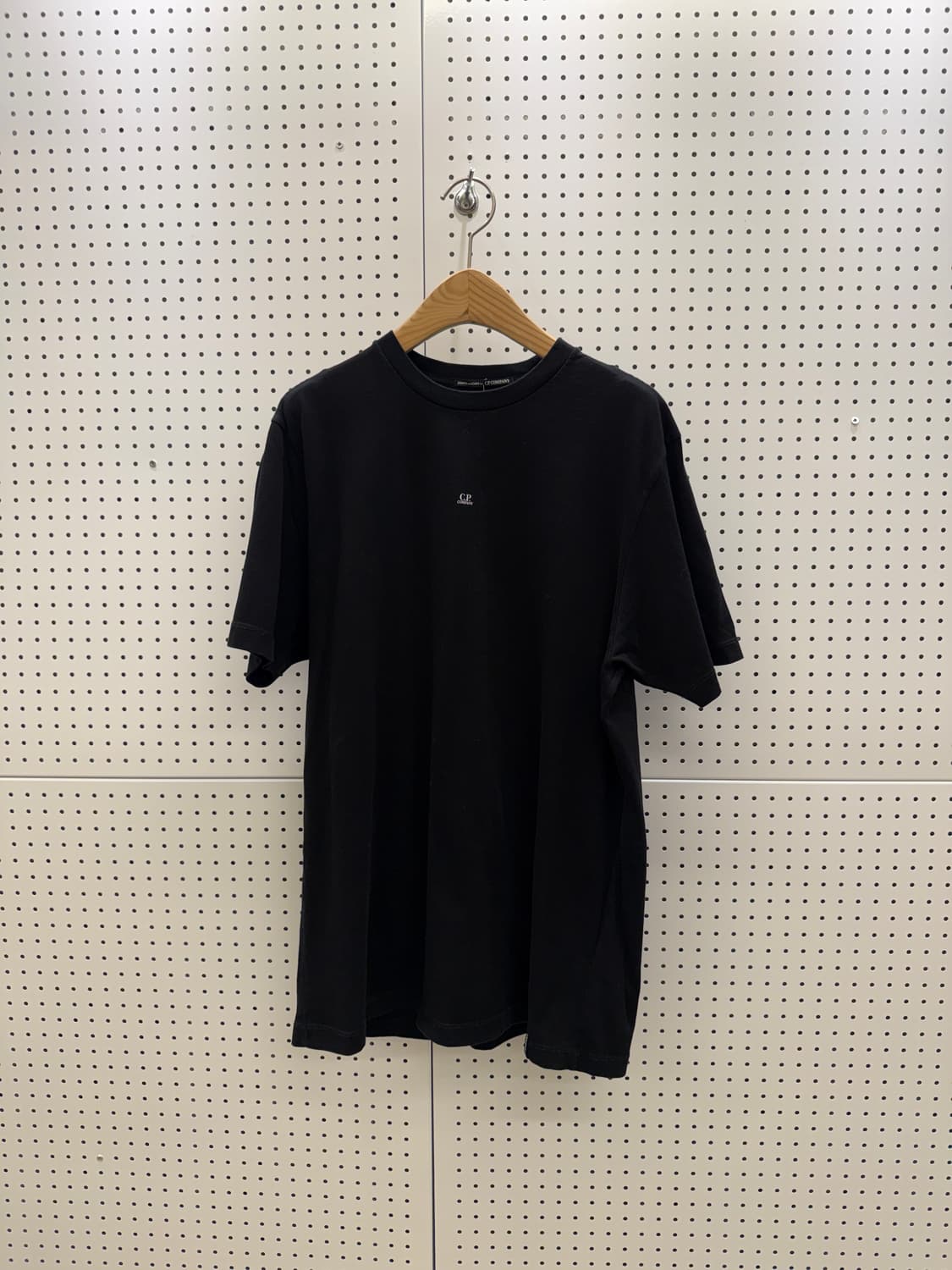 C.P. 컴퍼니 백로고 프린팅 티셔츠 U1223 상품이미지2