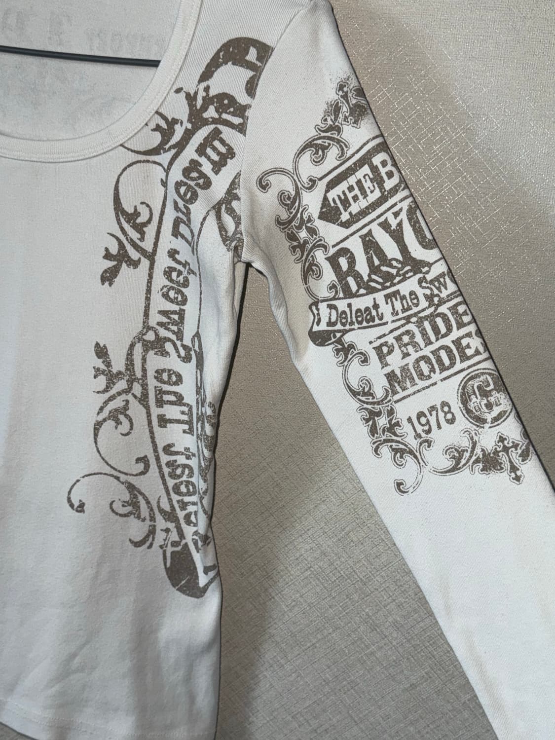 glitz lettering detailed longsleeve 상품이미지5