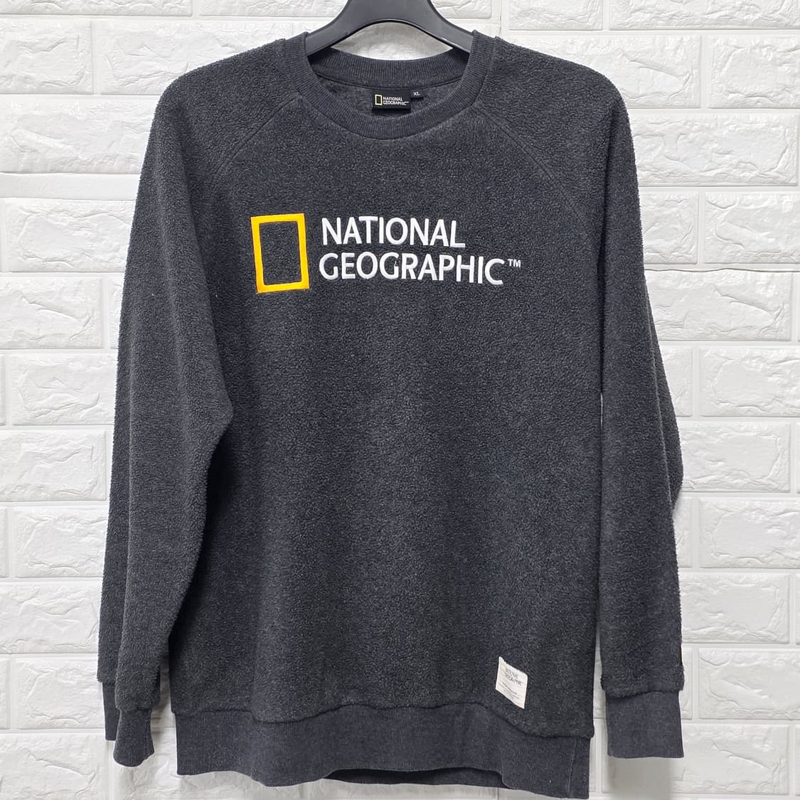 택포) 내셔널지오그래픽 기모 맨투맨 XL 상품이미지1