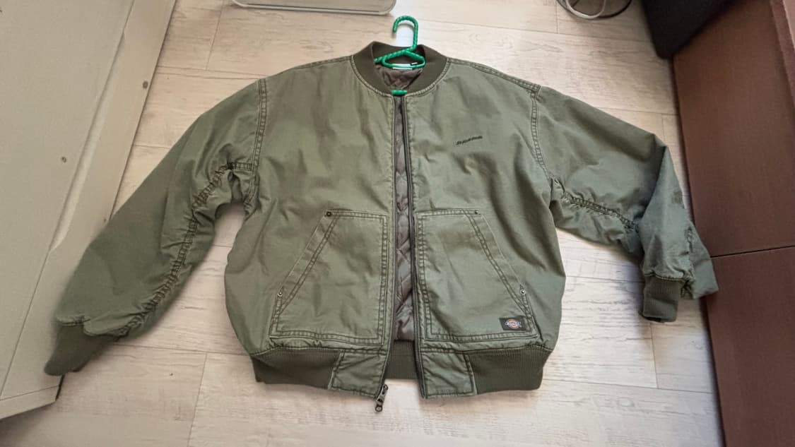 디키즈 가먼트 다이드 봄버자켓 올리브m 상품이미지1