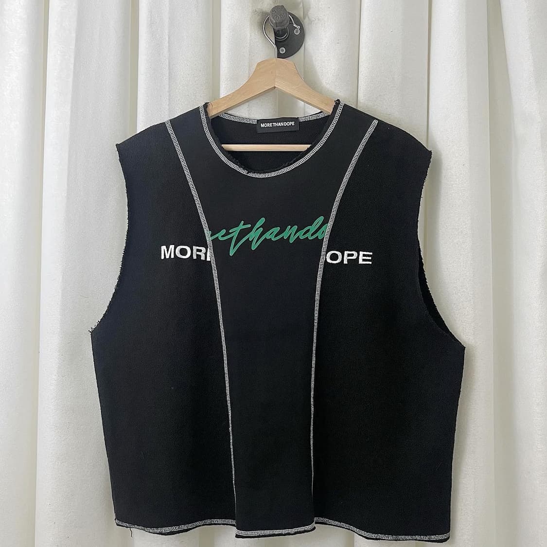 모어댄도프 블랙 코튼 베스트 상품이미지1