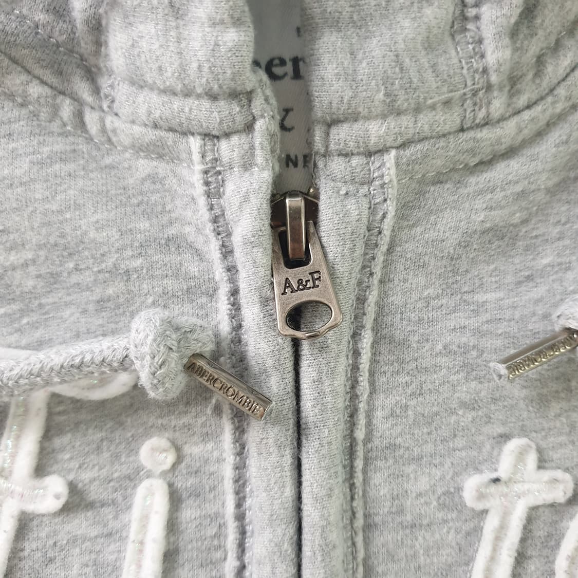 [무료배송] Abercrombie Fitch 뉴욕 후드 집업 상품이미지5