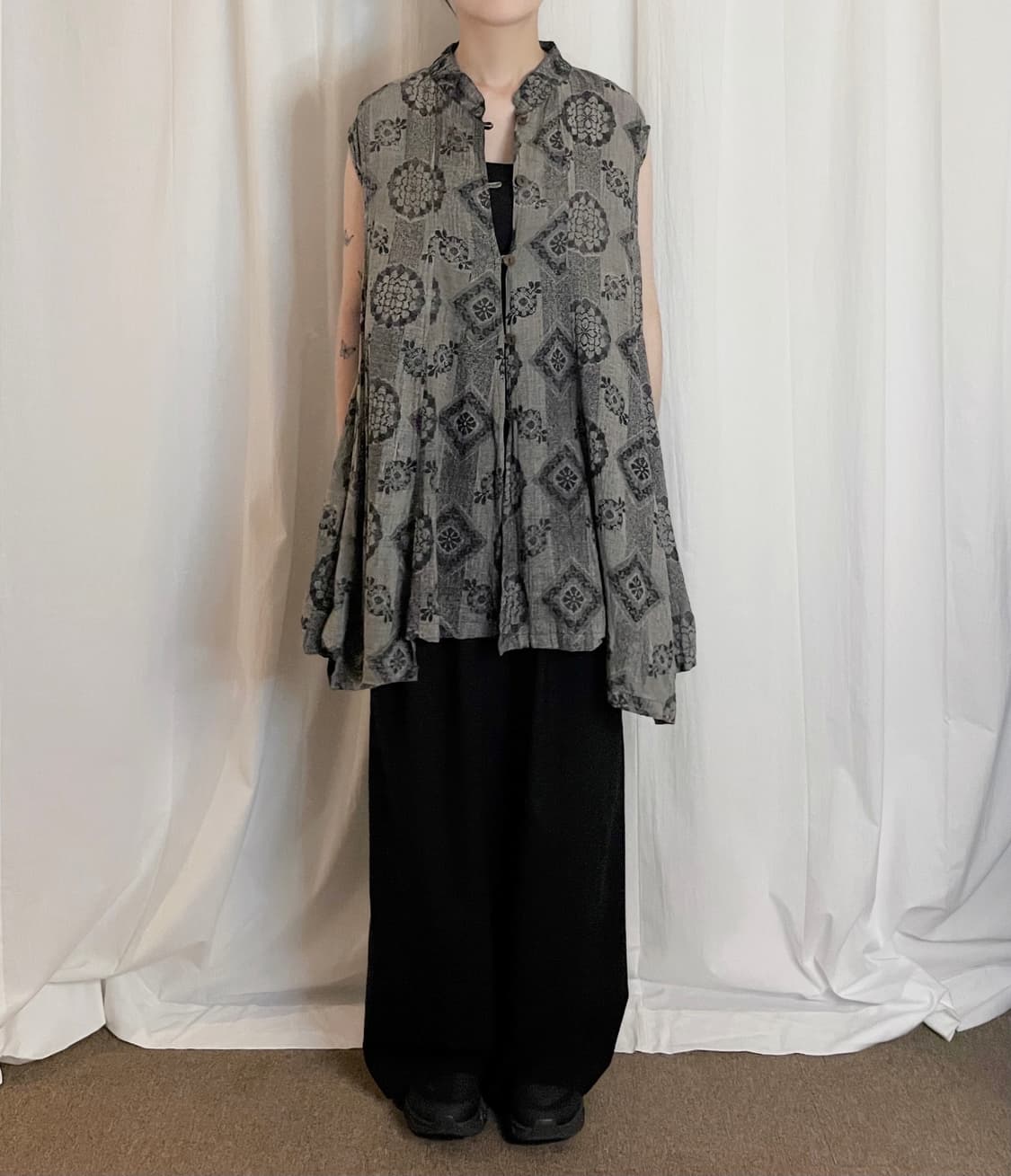 Oriental Stand Collar Long Shirt - Brown 상품이미지2
