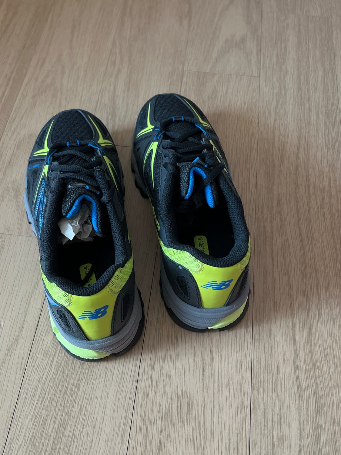 [240mm] [새제품] 어디든 튼튼하게! 뉴발란스 610 트레일 운동화 상품이미지6