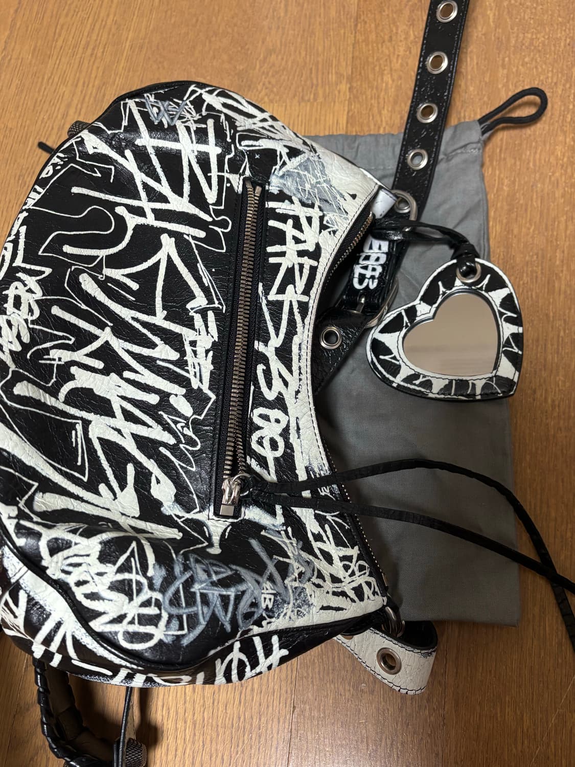 발렌시아가 르카골 스몰 그래피티 상품이미지3