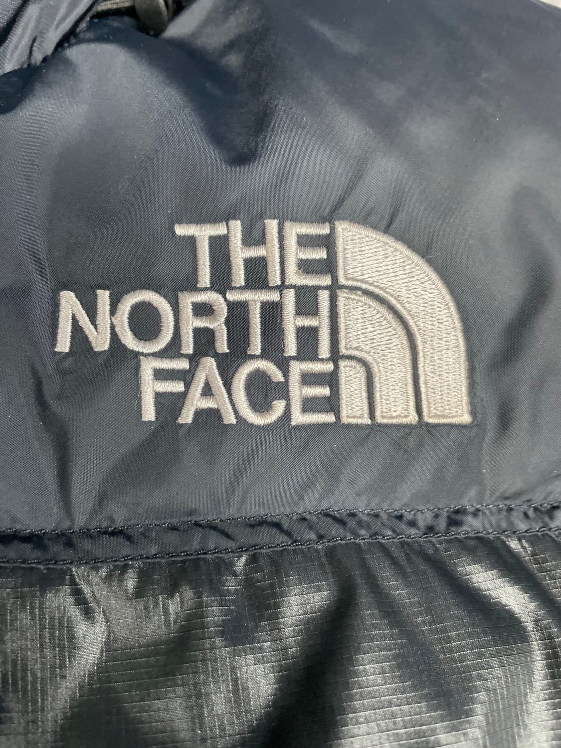 TNF 1996 레트로 눕시 올블랙 상품이미지5