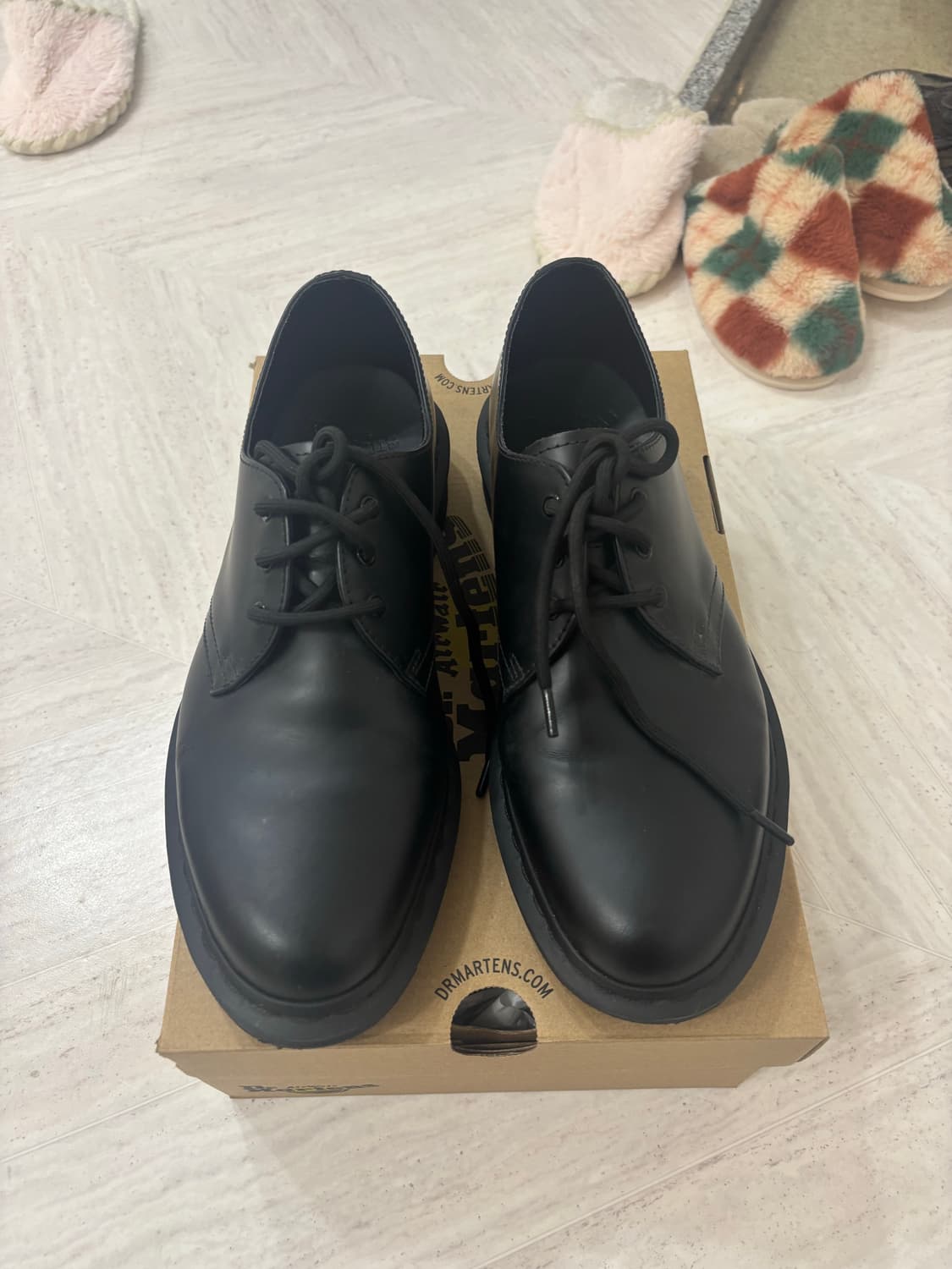 닥터마틴 1461 모노 270 상품이미지1