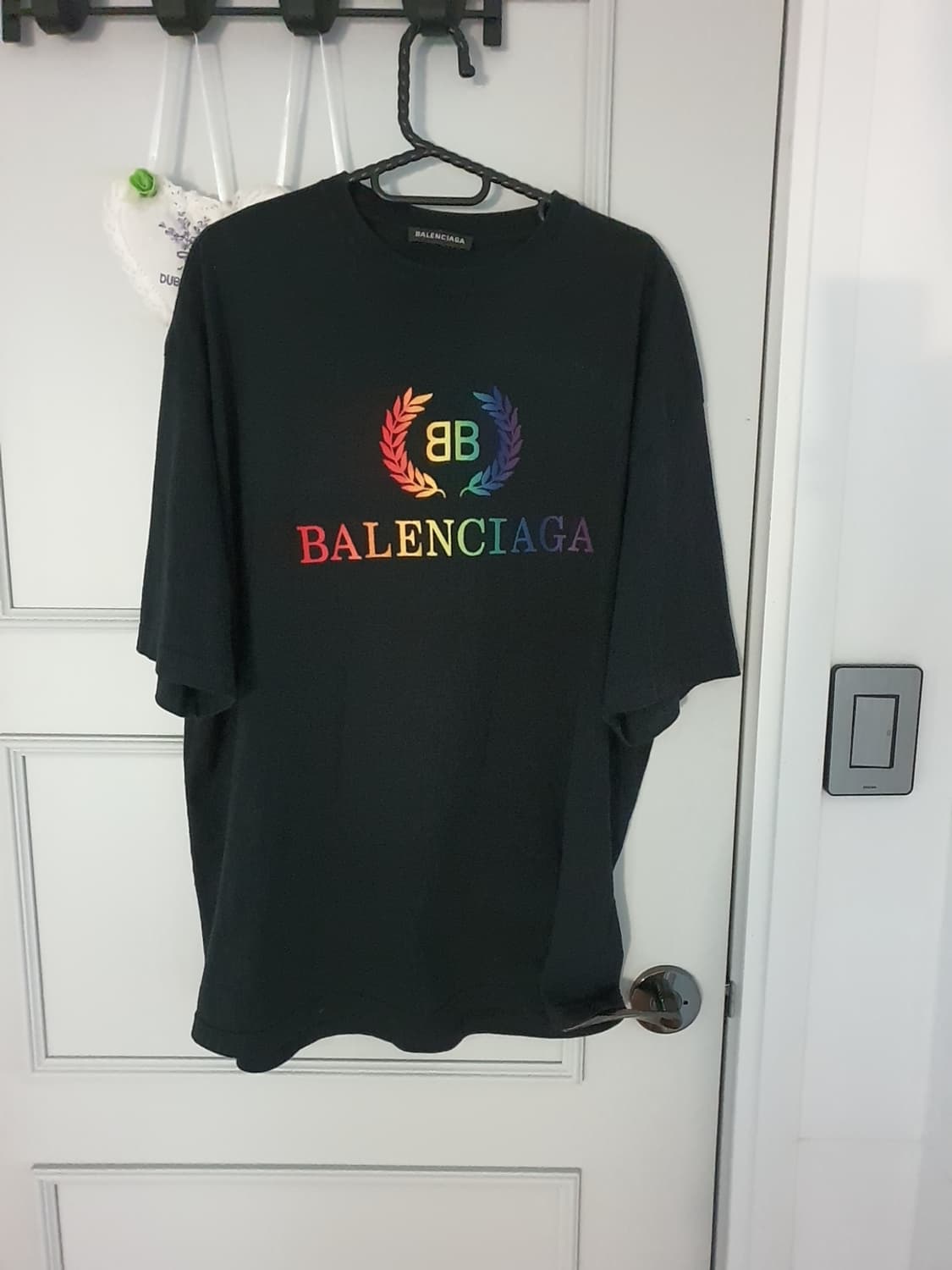 발렌시아가 레인보우 월계수자수 반팔  상품이미지1