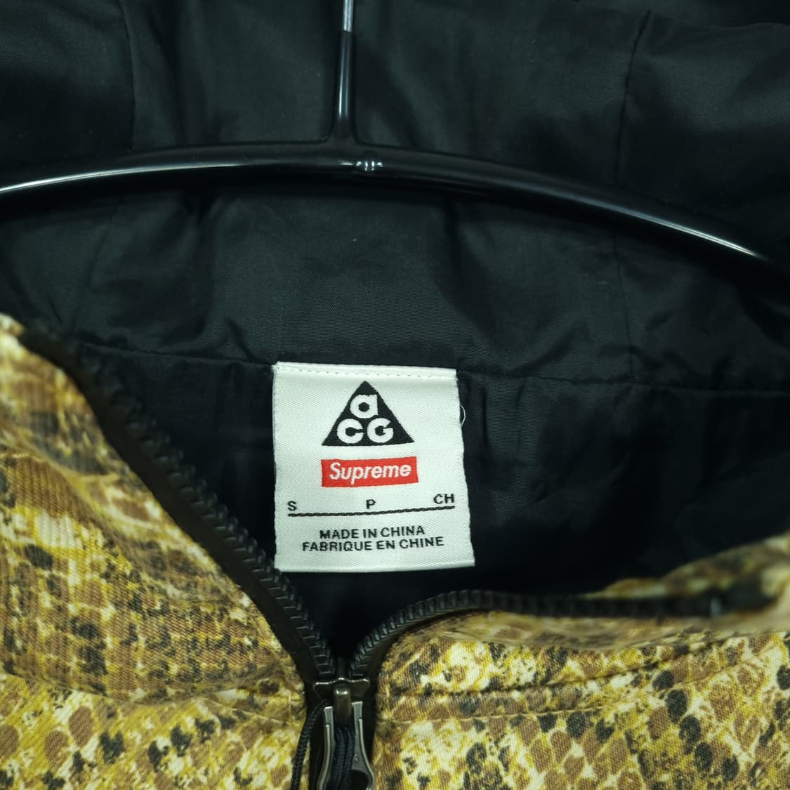 나이키 ACG x 슈프림 데님 풀오버 스네이크 스킨 KC 레이블 상품이미지4