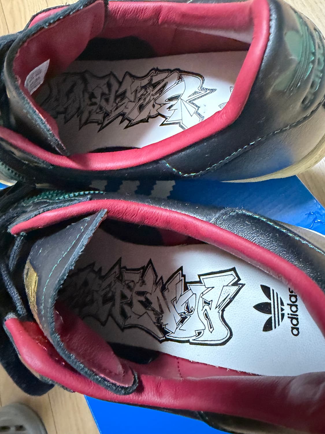 (풀박)아디다스 슈퍼스타 82 코어 블랙 다크 그린 상품이미지3