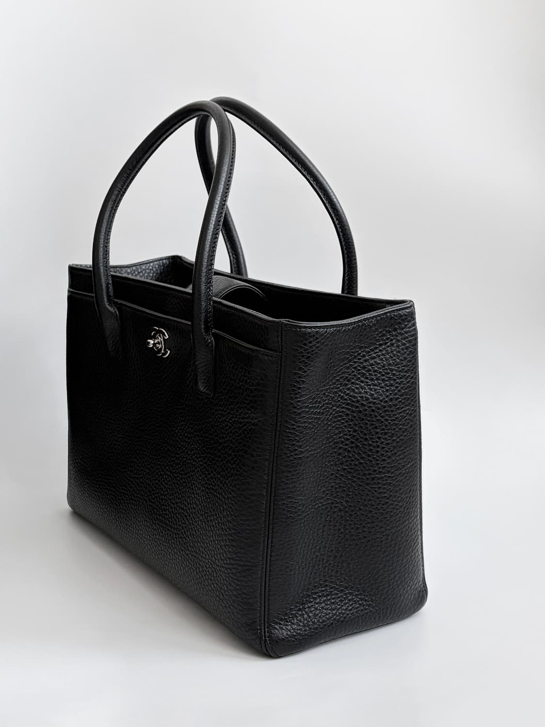 샤넬 서프백 판매합니다. 상품이미지3