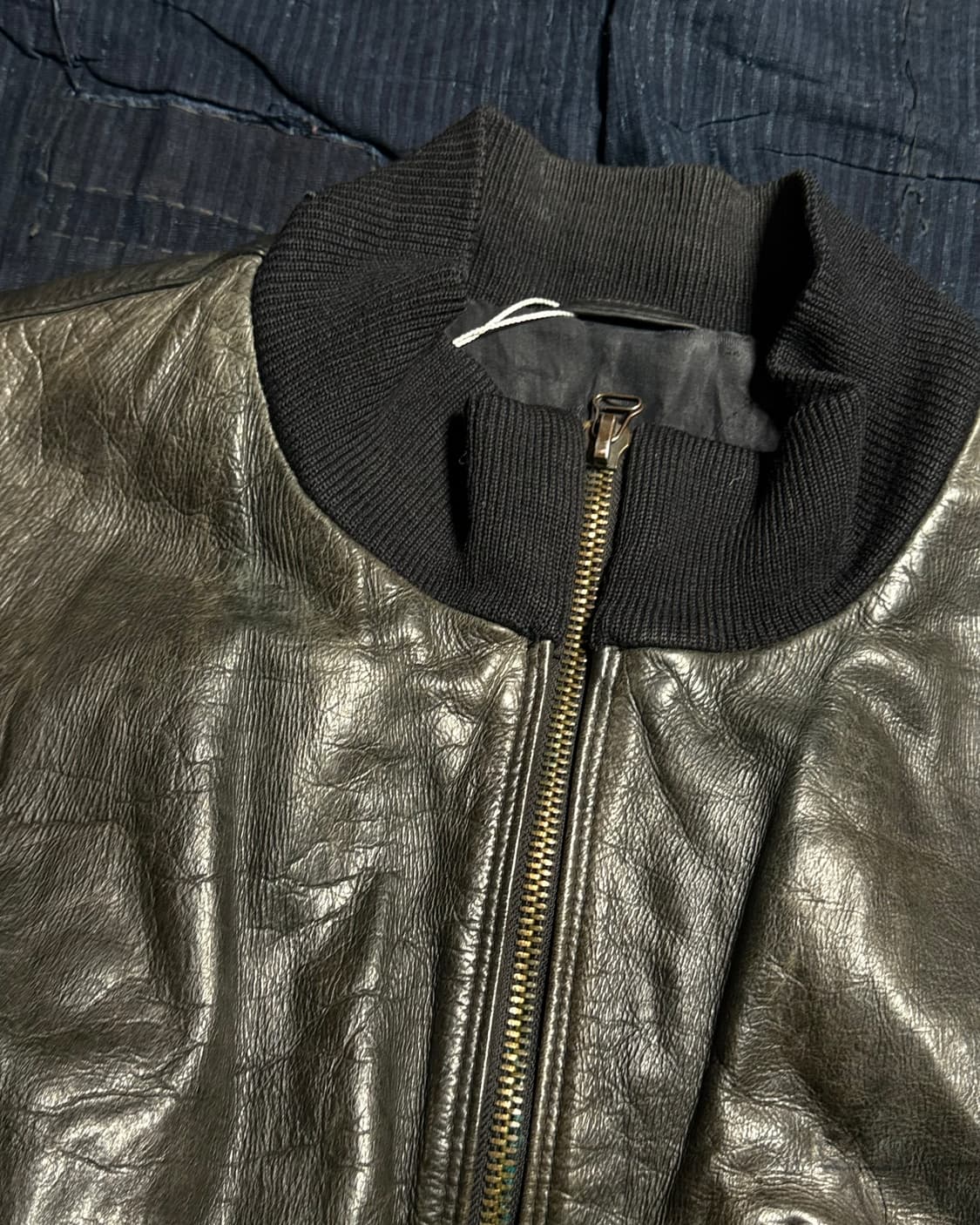 90‘s 알마니 진스 레더 봄버 자켓 40 상품이미지2