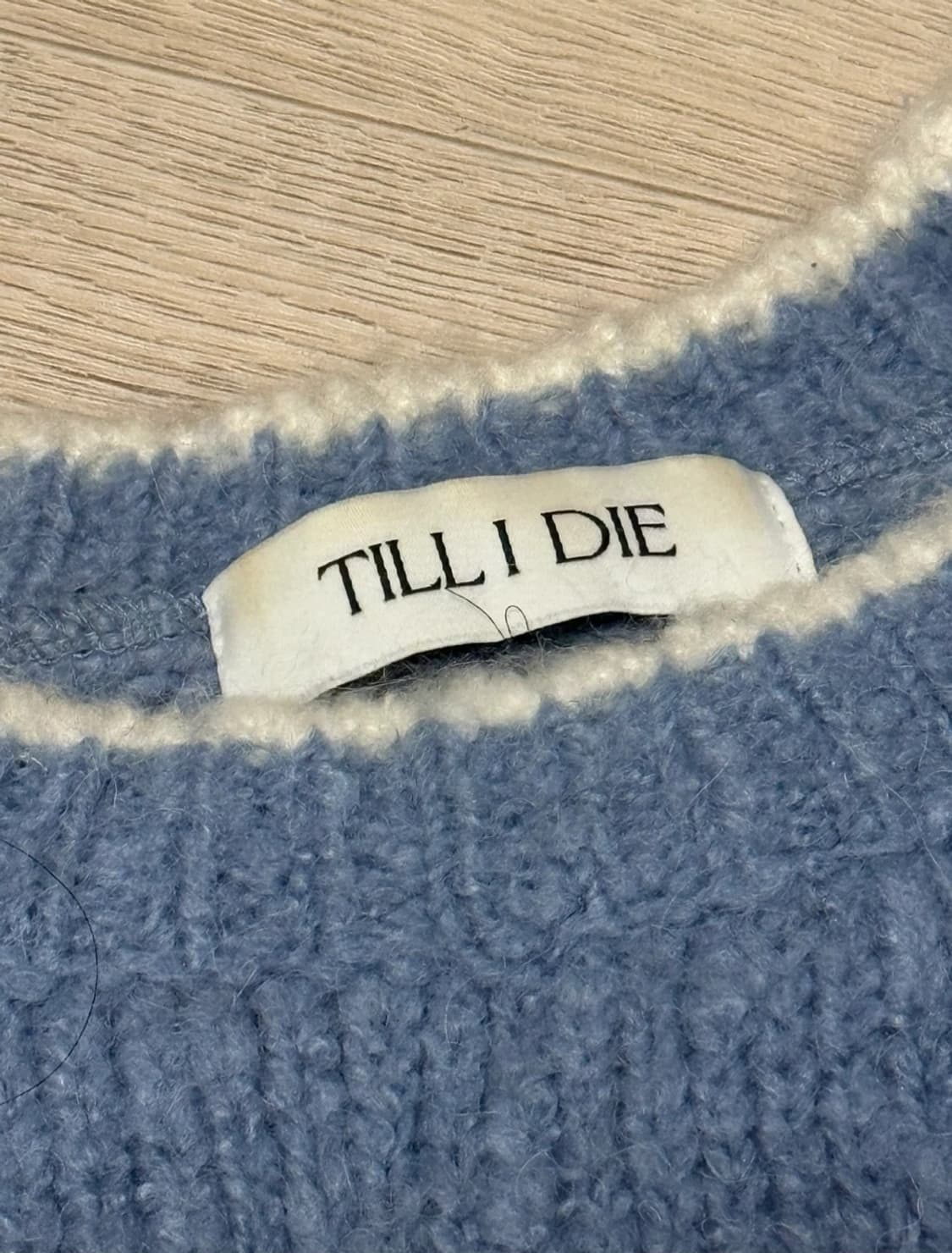 틸아이다이 니트 상품이미지4