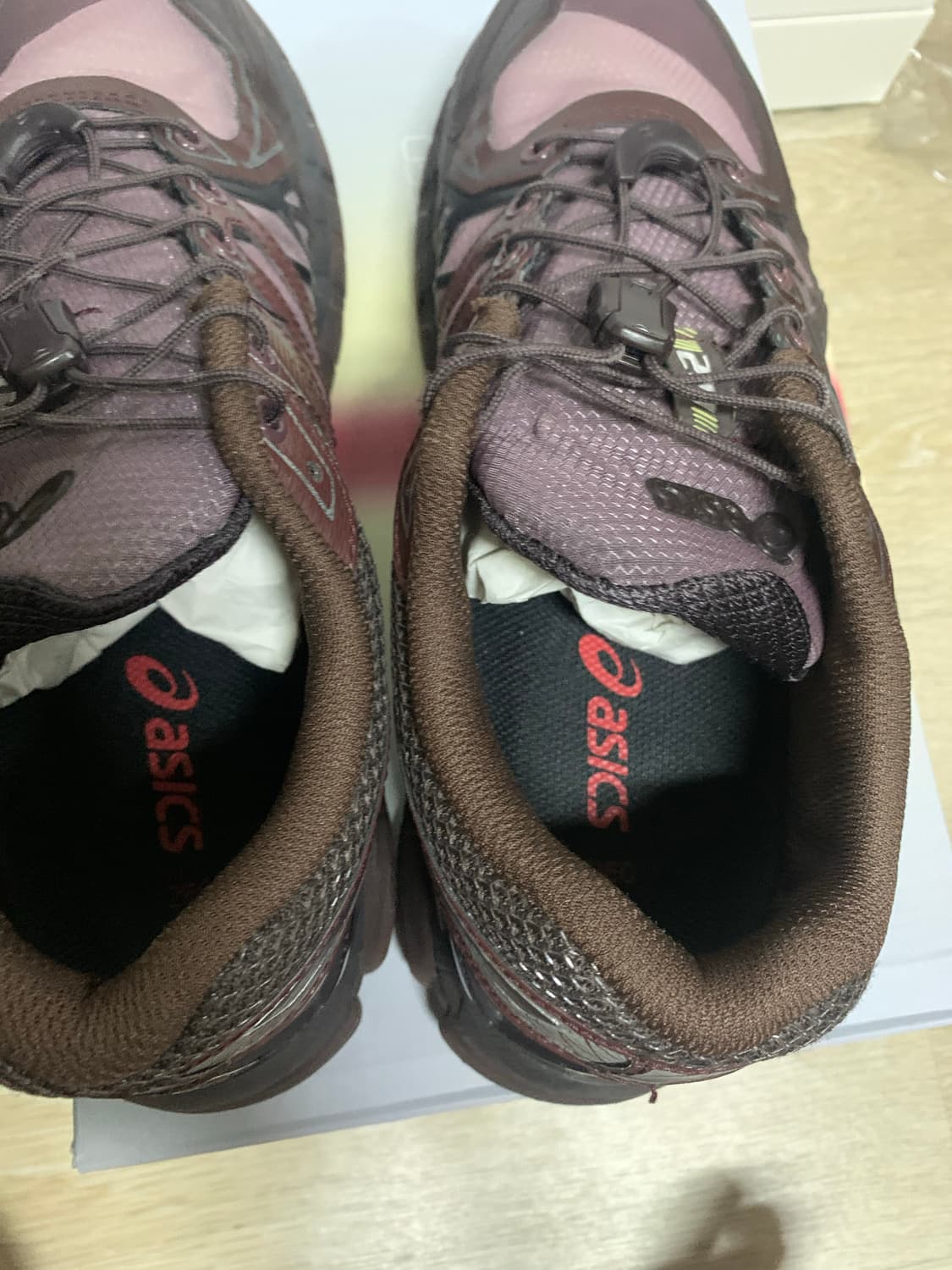 아식스 젤 카야노 20 언어펙티드 체리블랙 (260) 상품이미지3