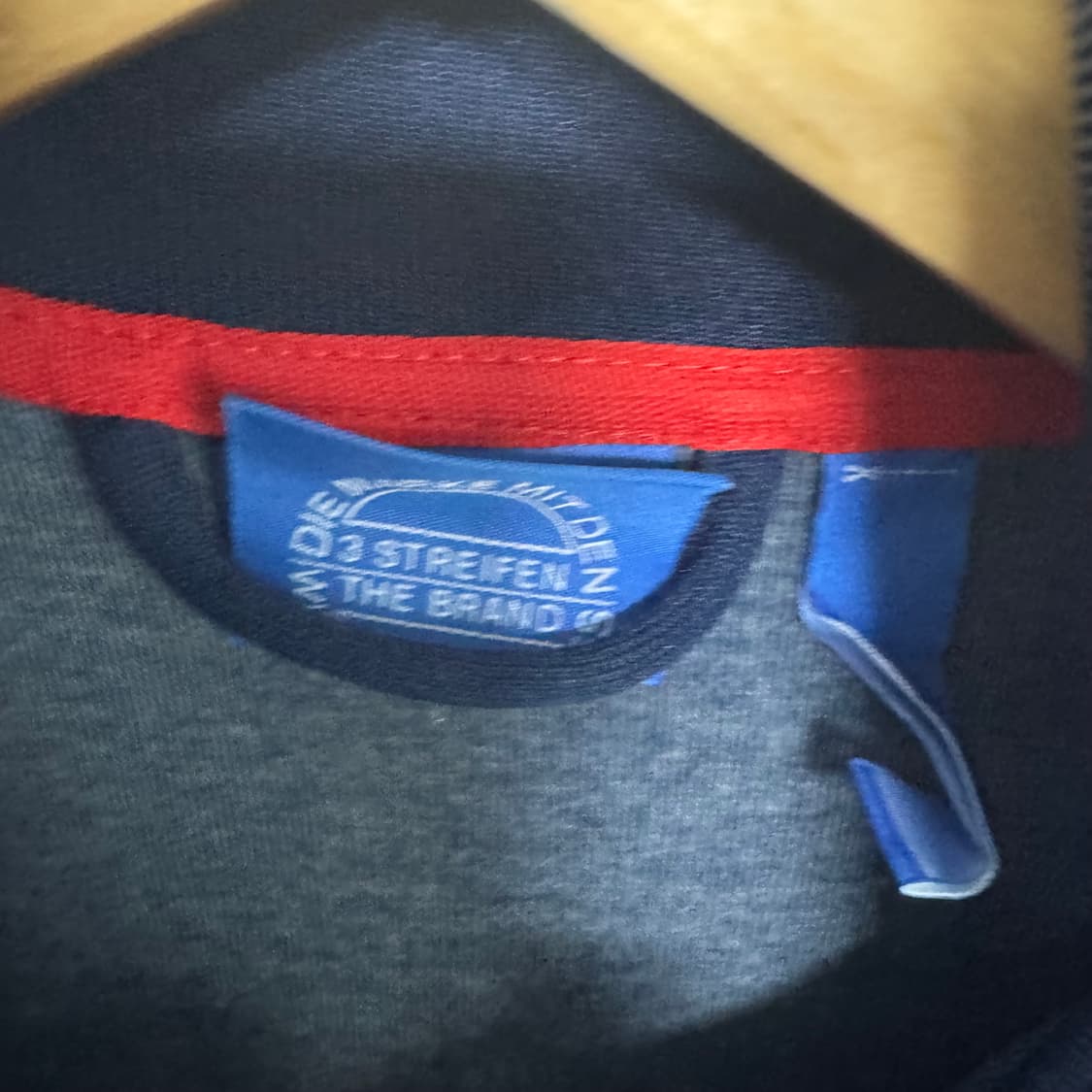 아디다스 빅트레포일 트랙탑 져지 상품이미지4