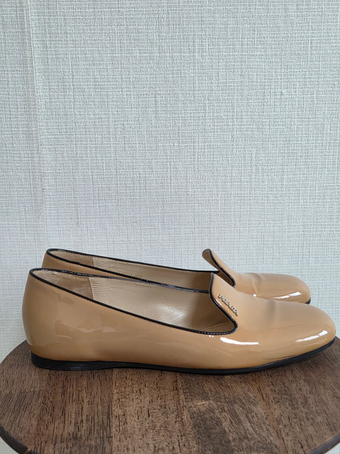 프라다 페이턴트 로퍼 (EU 38.5) 상품이미지3