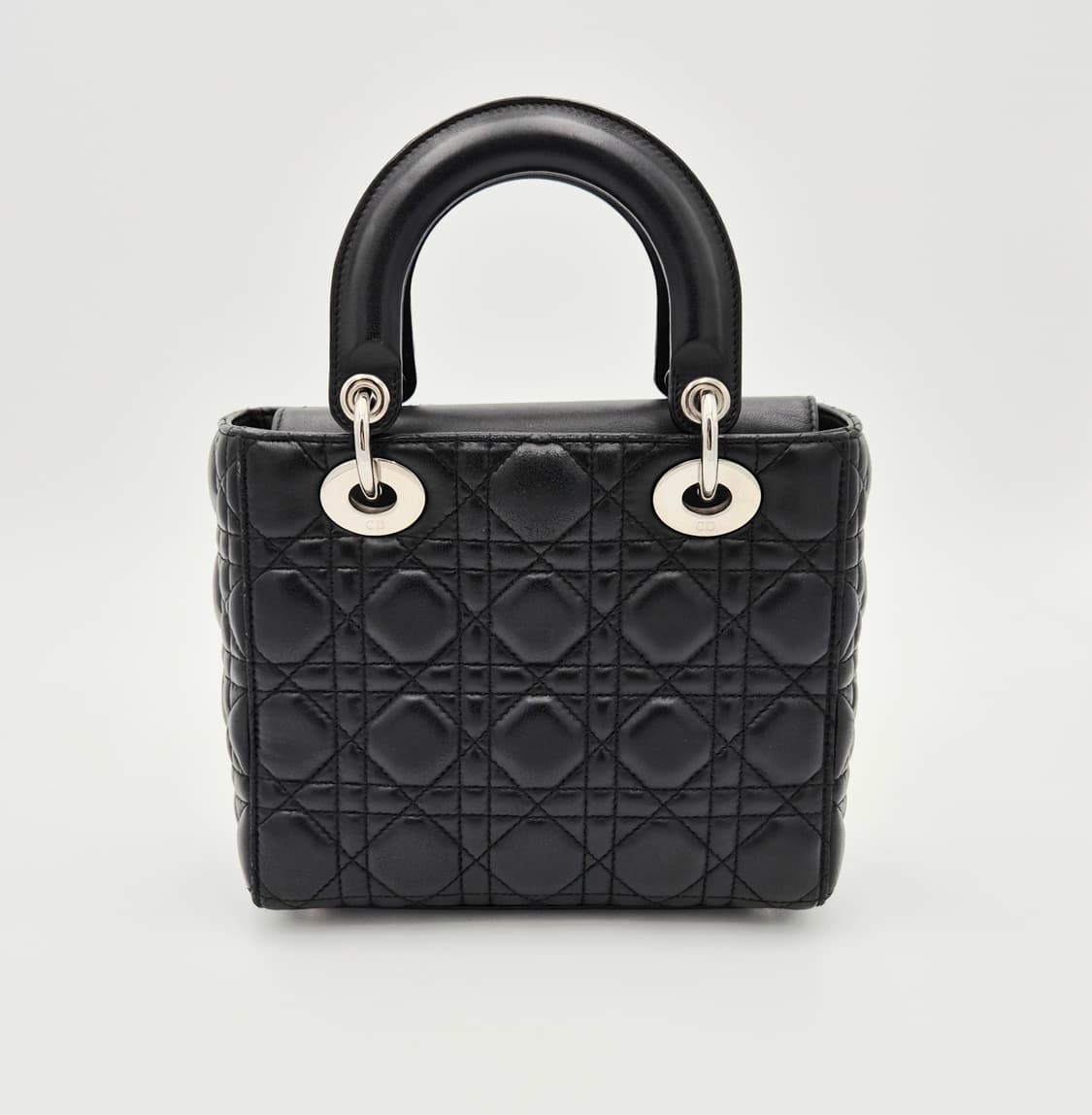 디올 레이디 디올 미니 블랙 램스킨 은장 토트백 상품이미지3