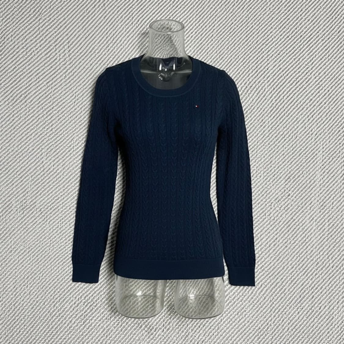 [S] Tommy 타미힐피거 우먼즈 네이비 케이블 라운드 니트 상품이미지1