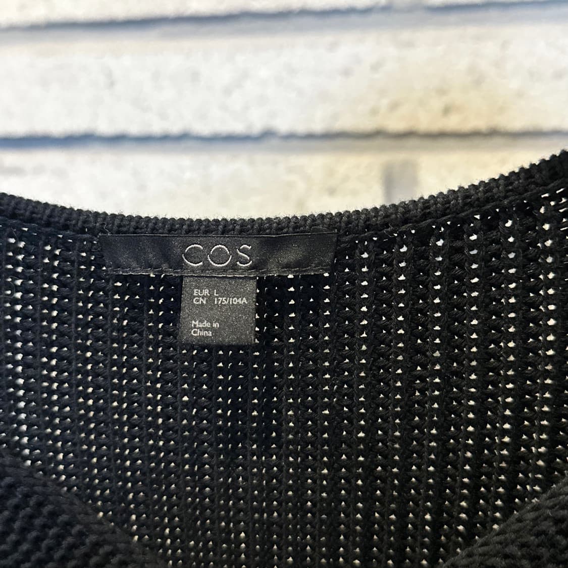 COS 코스 크로스넥 골지 롱 니트탑 매쉬 디테일 블랙 상품이미지6