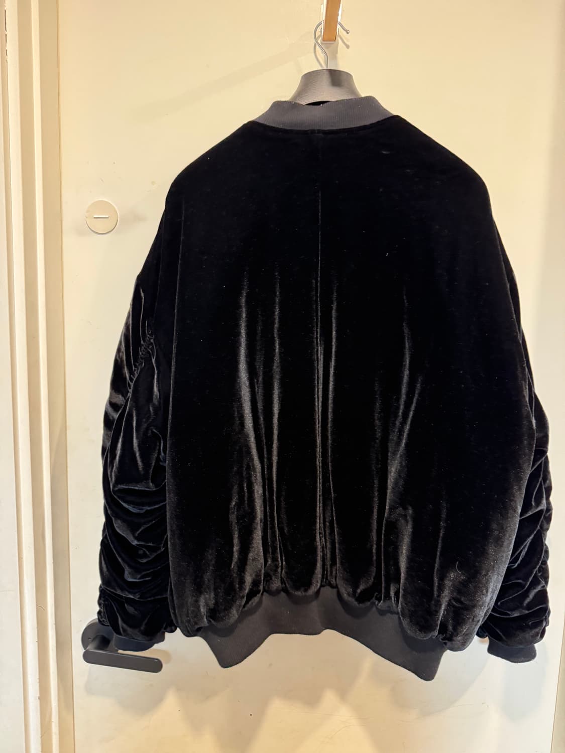 레디투웨어 벨벳 항공점퍼 상품이미지2