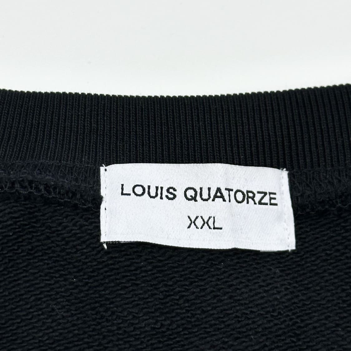 루이까또즈 자수 블랙 헤비 코튼 맨투맨 (XXL) 상품이미지5