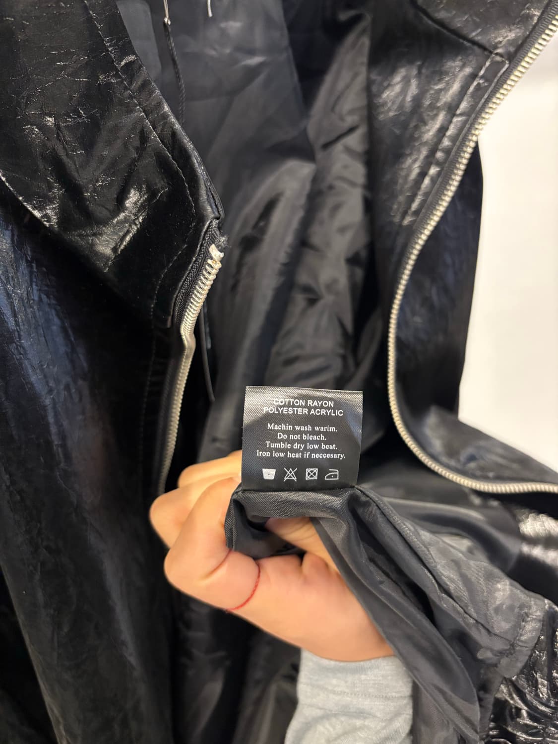 Bluewater glossy zip up jacket 상품이미지8