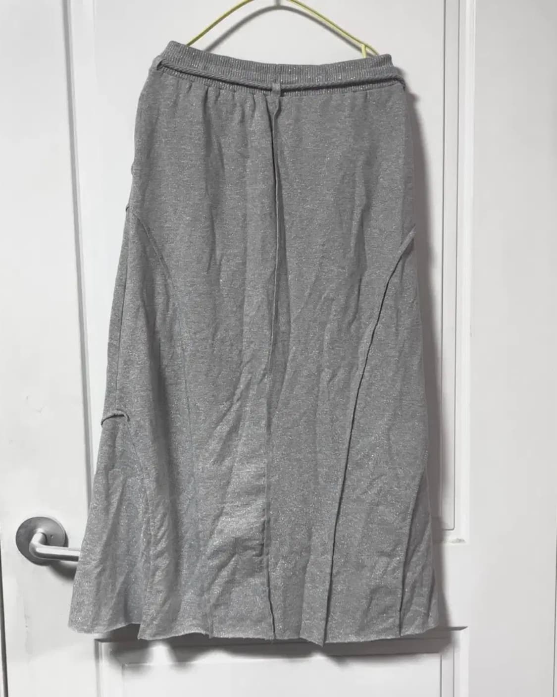 오호스 그레이 절개 롱스커트 상품이미지3