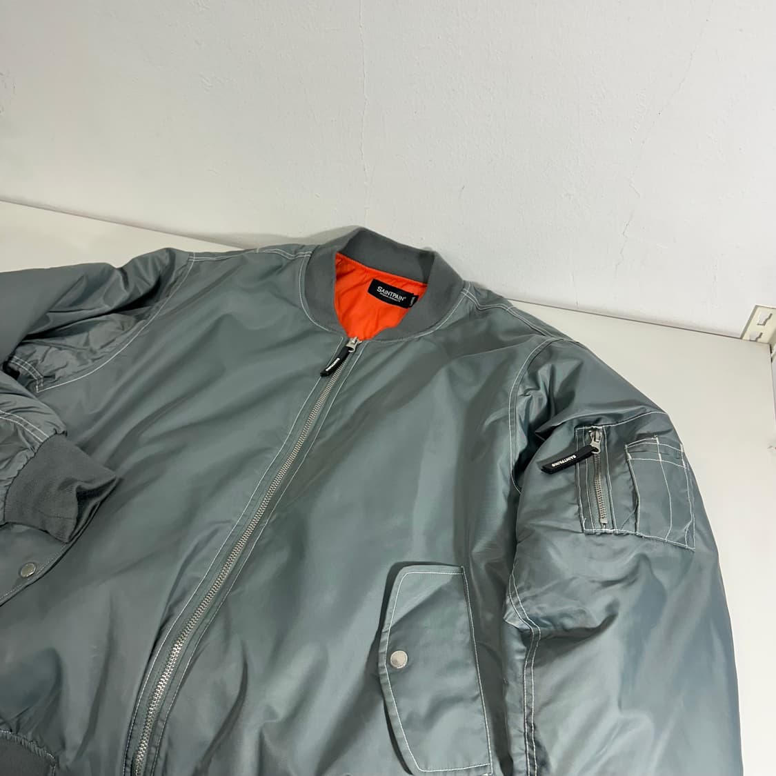 L 세인트페인 실버 MA1 항공점퍼 상품이미지1