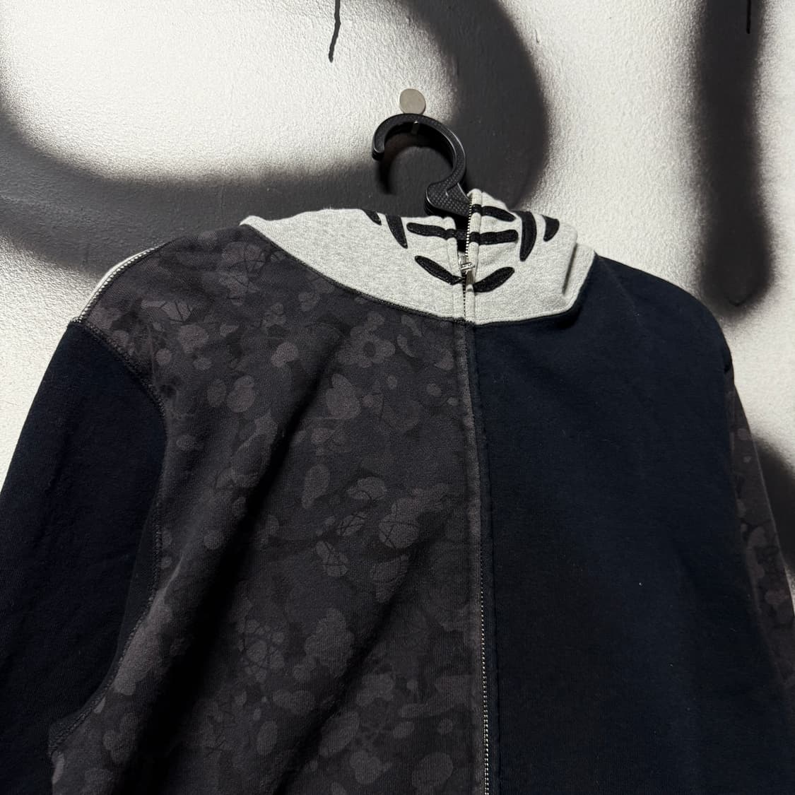 정품 베이프 x 퓨추라 모왁스 캡슐 컬렉션 엉클 풀 집업 후디 상품이미지3