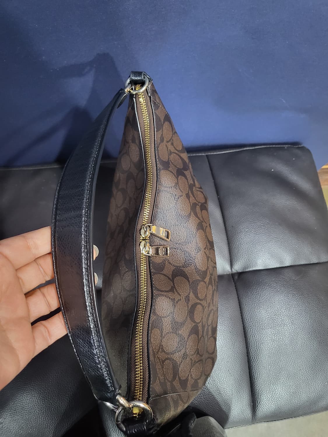 코치 시그니처 호보백 상품이미지4