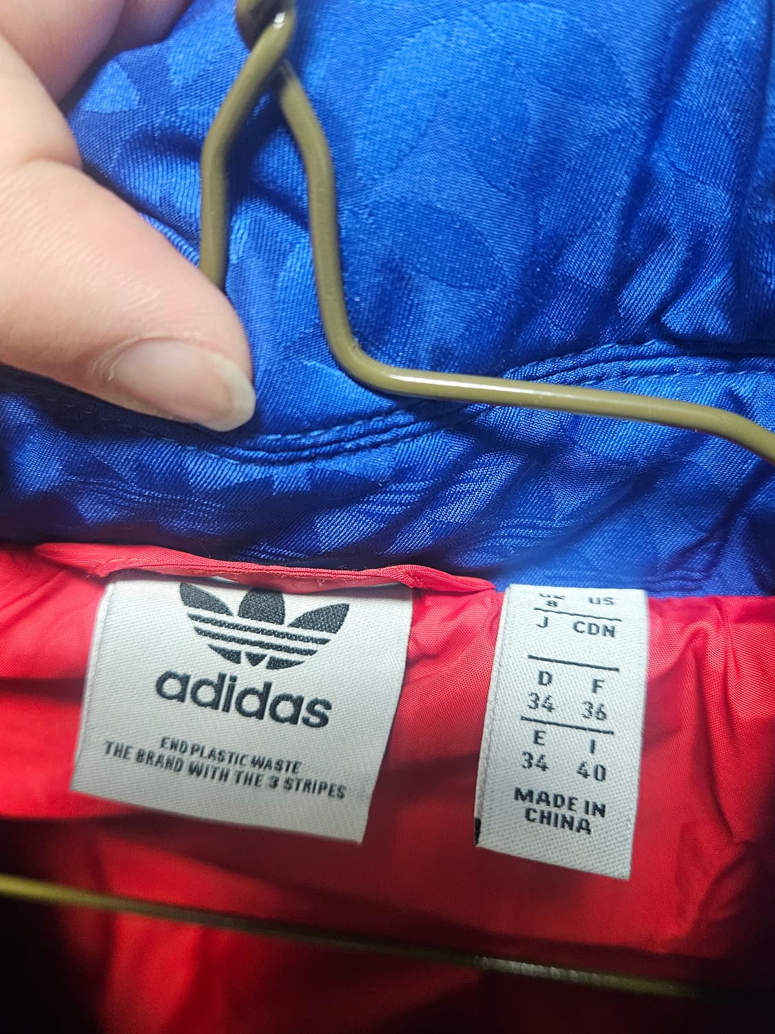 아디다스  패딩 모노그램 푸퍼 상품이미지4