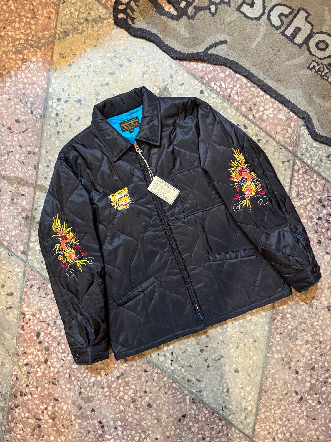 페로우즈(Pherrow’s) 베트남 수베니어 자켓 상품이미지2