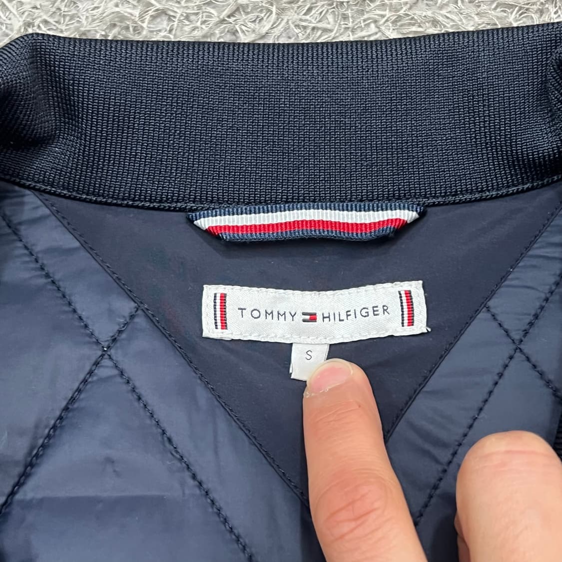 [우먼90] 타미힐피거 퀼팅롱자켓 상품이미지3