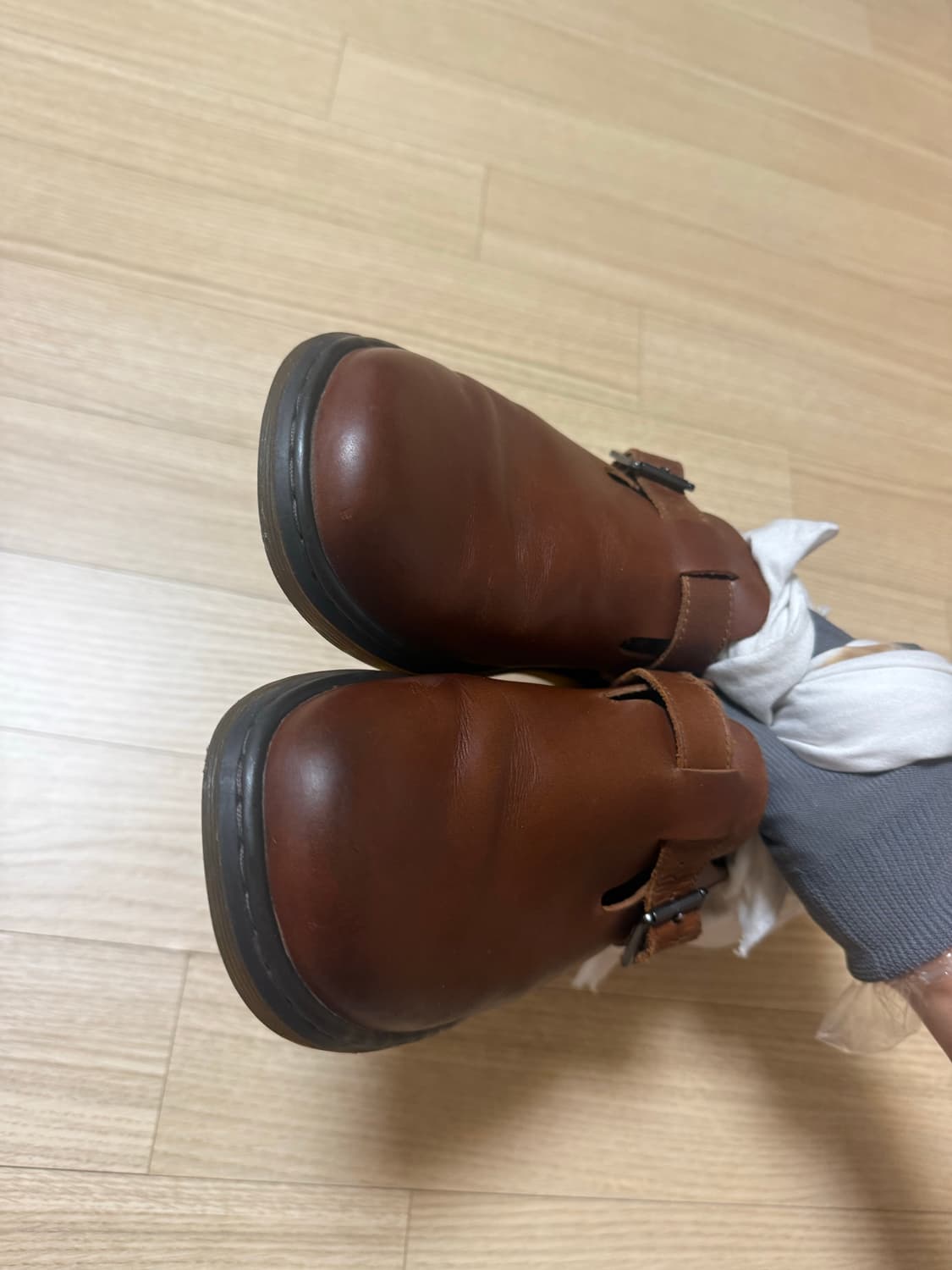 Uk7/260) 229,000원 닥터마틴 패트리샤 탄 브라운 상품이미지6