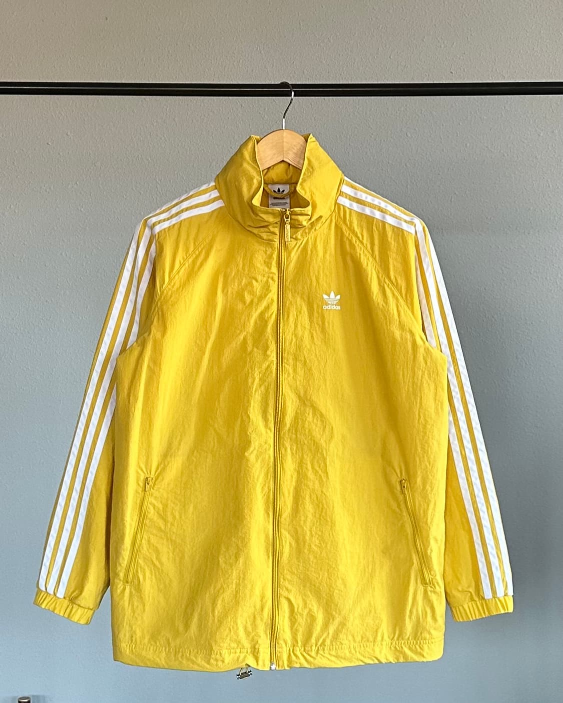 [S]아디다스 트레포일 빅로고 병아리 바람막이 상품이미지1