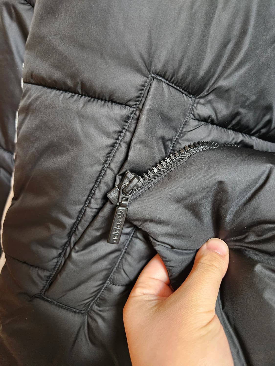 아디다스 숏 패딩 s 상품이미지4