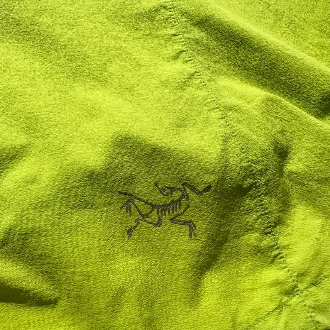 아크테릭스 로고 바람막이 자켓 상품이미지7