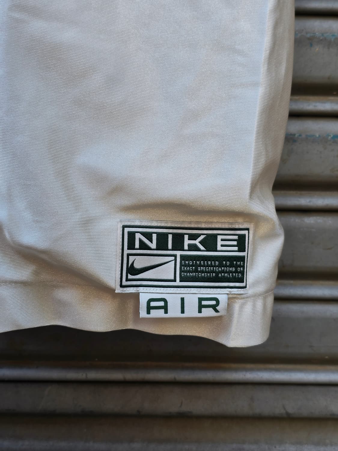 나이키 Air 메쉬 반팔 티셔츠  상품이미지2