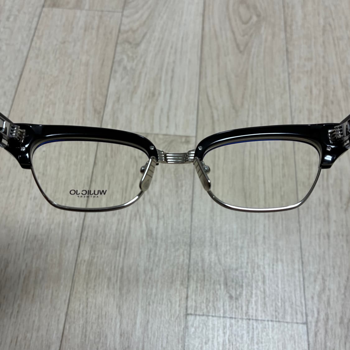 [새상품 풀박스] 우직조 THE GUN 안경 (W9 NOIR 5411) 상품이미지9