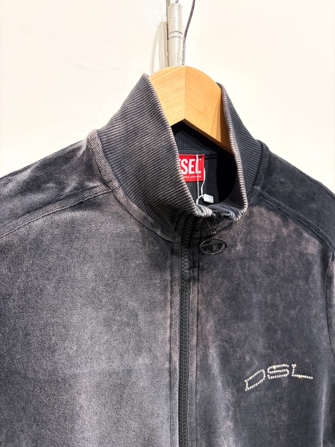 디젤 F-Kinigli 벨벳 집업 스웻셔츠 상품이미지5