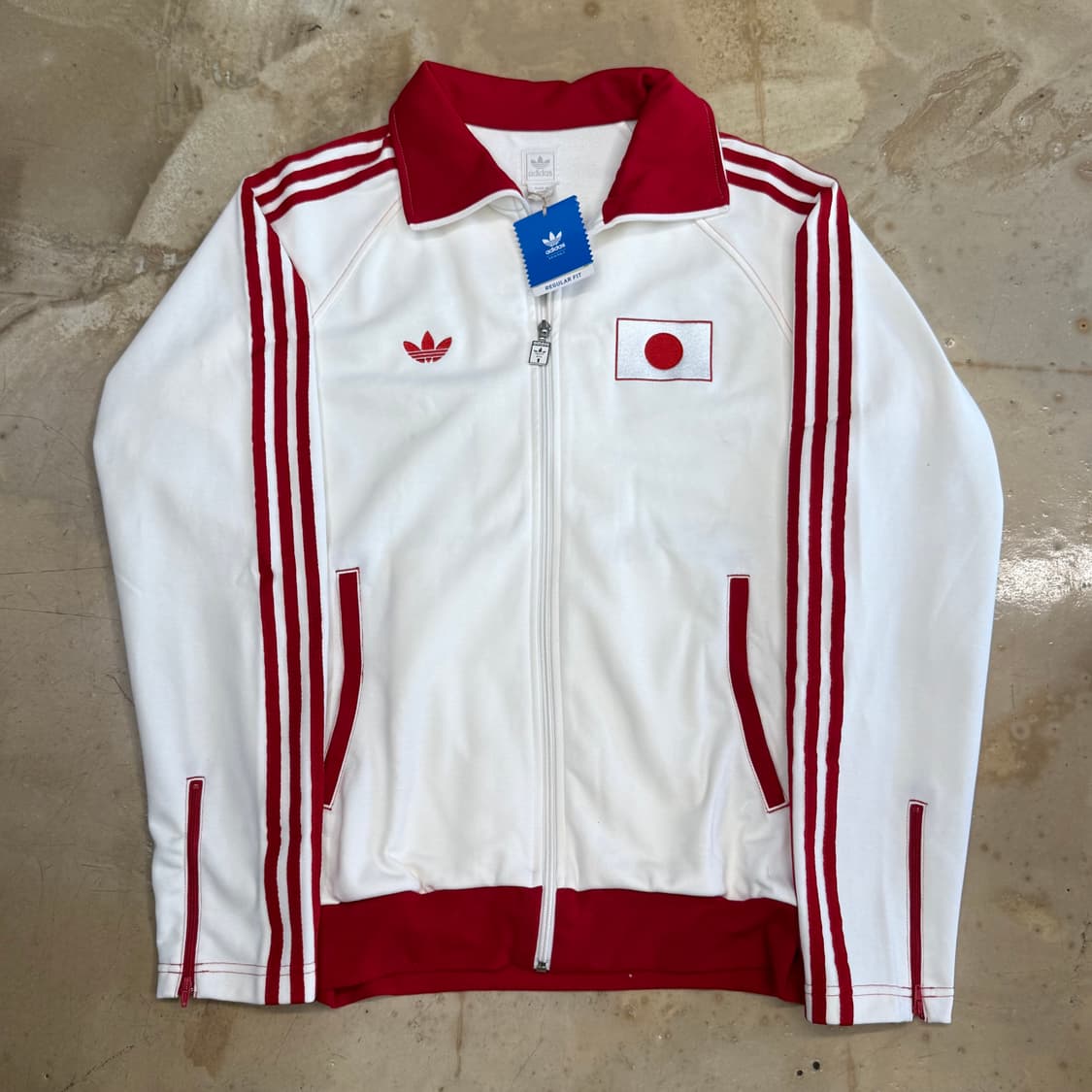 105 새상품 아디다스 재팬 트랙탑 상품이미지2