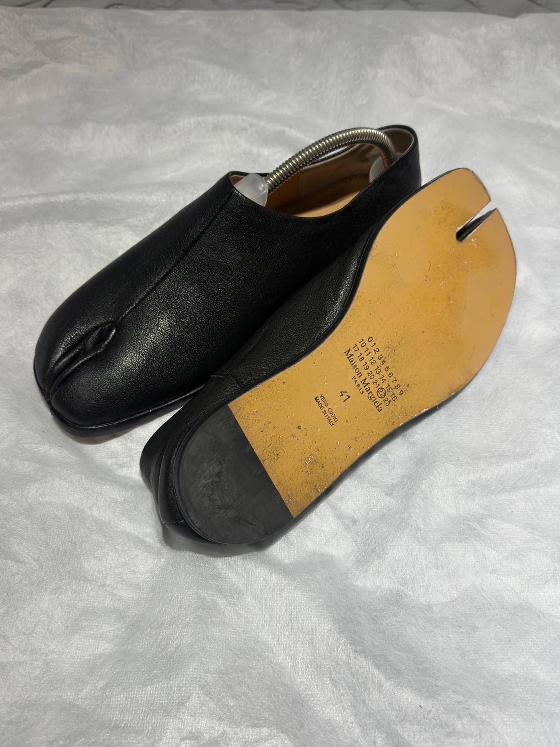 메종 마르지엘라 슬립온 타비 슈즈 블랙 (sold out) 상품이미지2