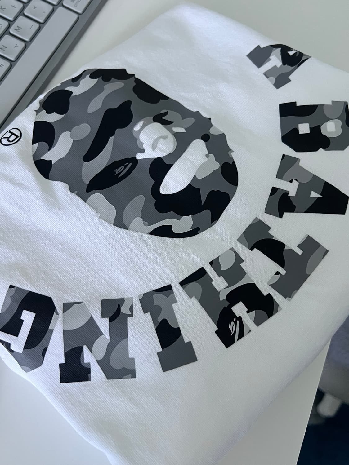 베이프 bape 카모컬리치 티셔츠 상품이미지1